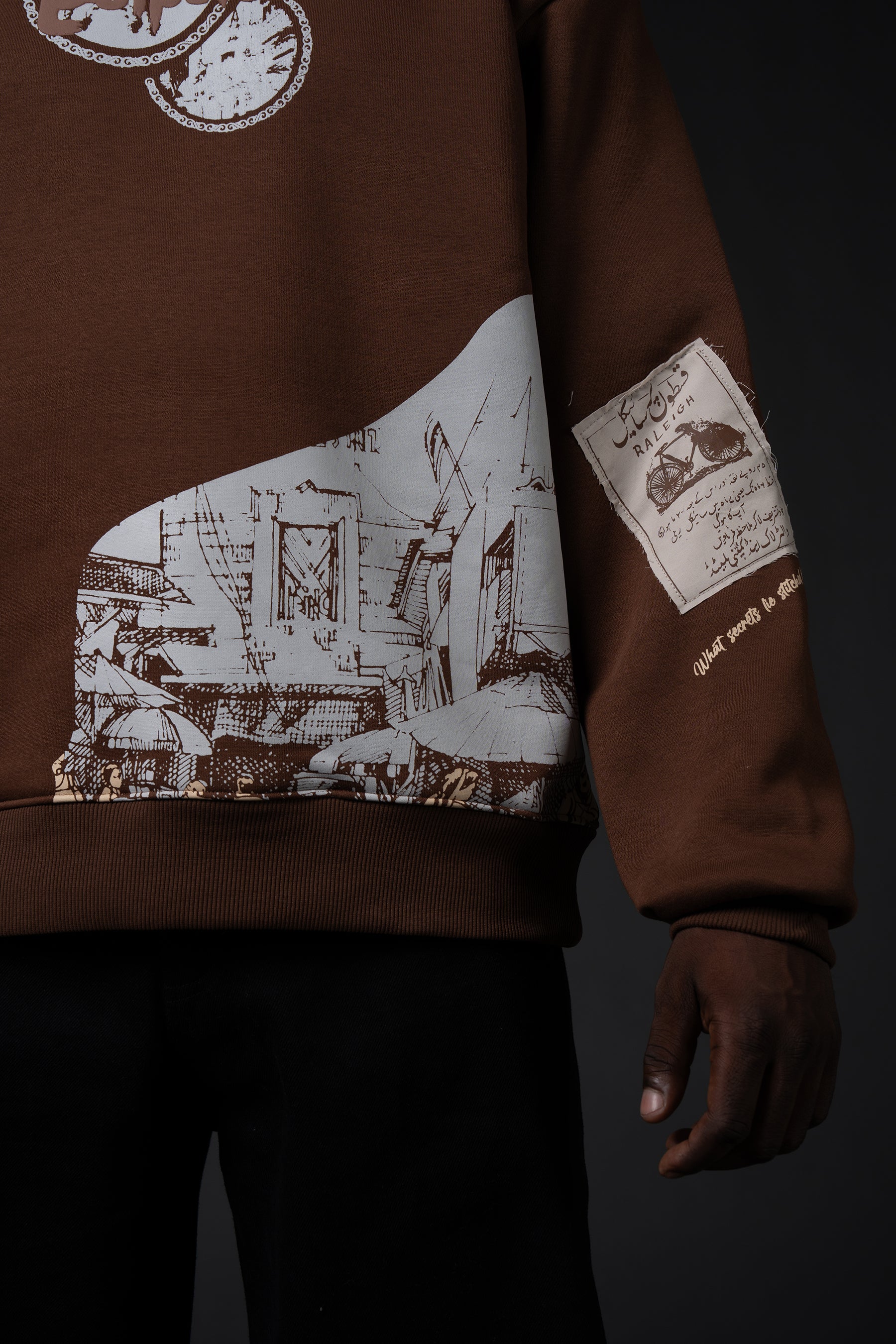 Zameen Aur Aasmaan Hoodie