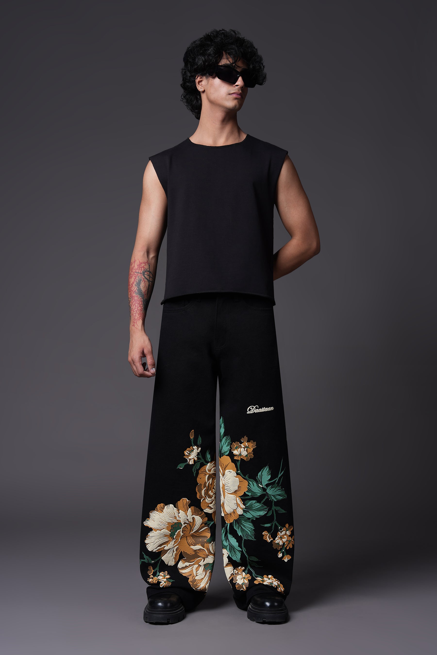 THE DARK PETALS DENIM